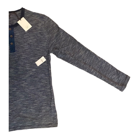 Men’s Long sleeve Gap Shirt - Picture 2 of 7